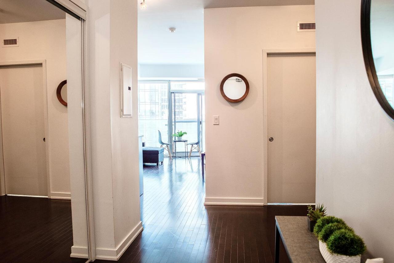 Central Condo In The Heart Of Toronto Dış mekan fotoğraf